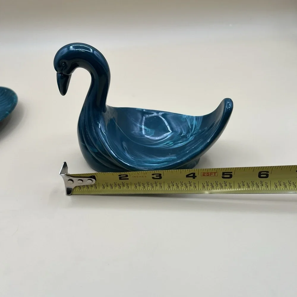 Vtg Blue/Green SWAN + SHELL Hard Soap Dish Vanity Hard Plastic Bathroom Set